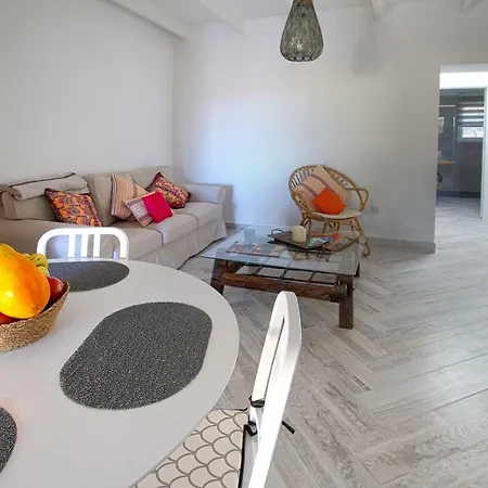 Arbequina Casa de Férias