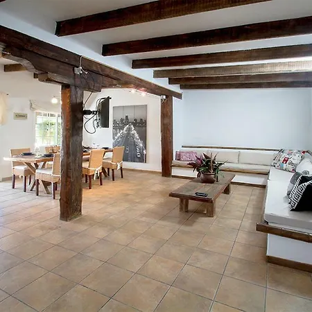 Casa de Férias Arbequina *