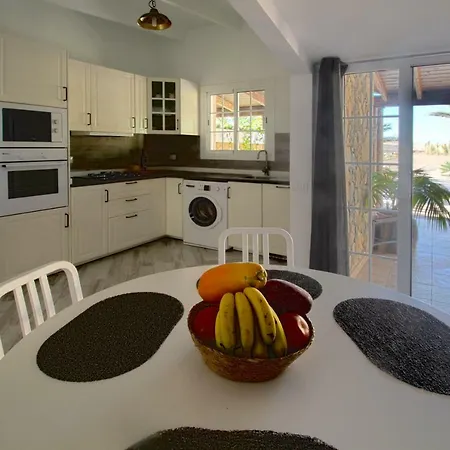 بيت للعطل Arbequina *